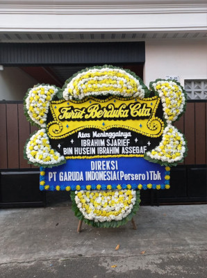 Papan Bunga Duka di Kawangkoan Utara
